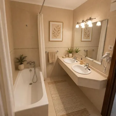 Hotel Arresi Arminza