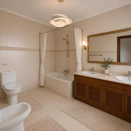 Arresi Hotel 2*