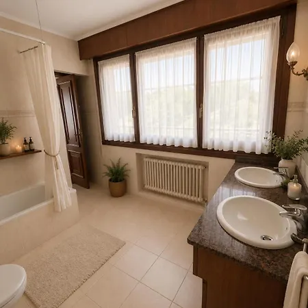 Arresi Hotel Arminza