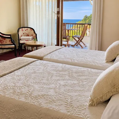 Arresi Hotel Arminza